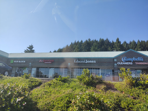 Shopping Mall «Timberhill Shopping Center», reviews and photos, 2359 NW Kings Blvd, Corvallis, OR 97330, USA