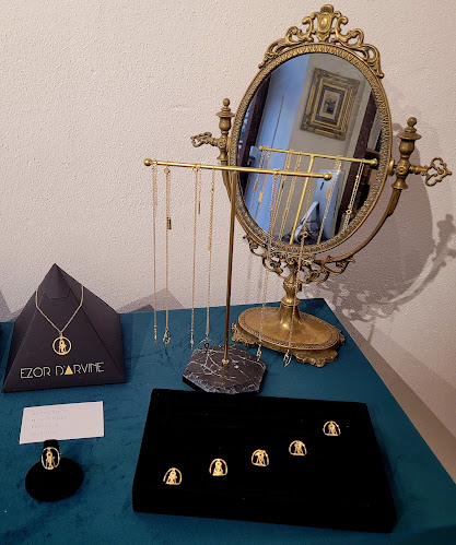 EZOR D'ARVINE Concept Store - Juweliergeschäft