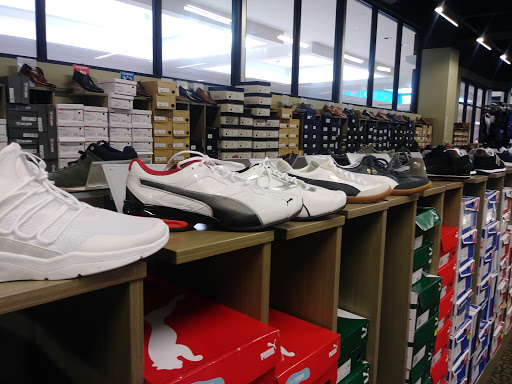 Shoe Store «DSW Designer Shoe Warehouse», reviews and photos, 11160 Veirs Mill Rd, Wheaton, MD 20902, USA