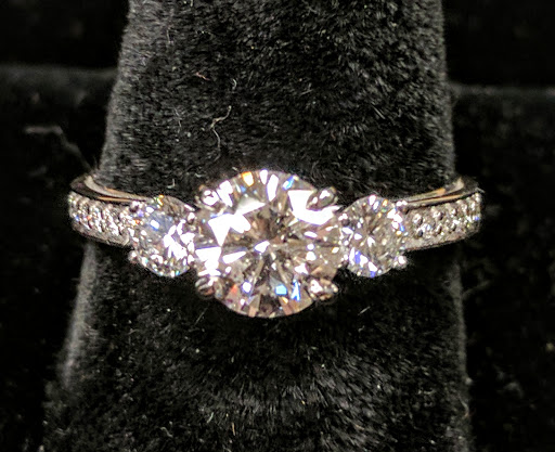 Jewelry Repair Service «Jewelry Clinic», reviews and photos, 16 W Main St G08, Rochester, NY 14614, USA