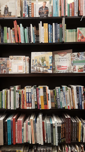 Book Store «Barnes & Noble», reviews and photos, 800 Settlers Ridge Center Dr, Pittsburgh, PA 15205, USA
