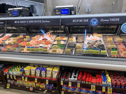 Grocery Store «Safeway», reviews and photos, 2811 Middlefield Rd, Palo Alto, CA 94306, USA