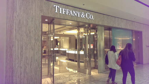 Shopping Mall «Beverly Center», reviews and photos, 8500 Beverly Blvd, Los Angeles, CA 90048, USA