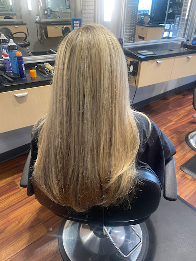 Hair Salon «Supercuts», reviews and photos, 1304 E Chandler Blvd, Phoenix, AZ 85048, USA