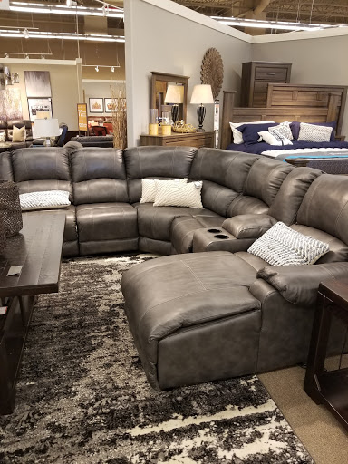Furniture Store «Ashley HomeStore», reviews and photos, 905 Perimeter Dr, Schaumburg, IL 60173, USA