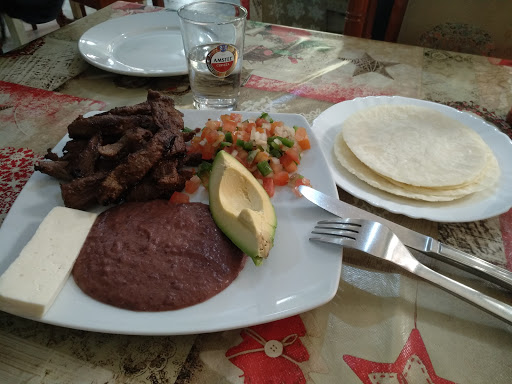 Restaurante Y Bar “La Cervecita Orgullo Catracho”