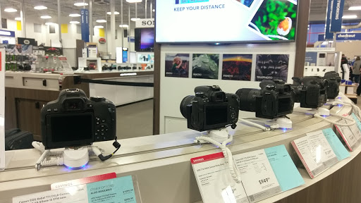 Electronics Store «Best Buy», reviews and photos, 2650 E Beltline Ave SE, Grand Rapids, MI 49546, USA