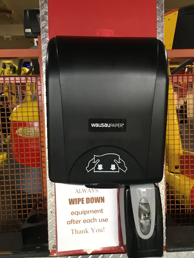 Gym «Retro Fitness - Glendale», reviews and photos, 65-45 Otto Rd, Queens, NY 11385, USA