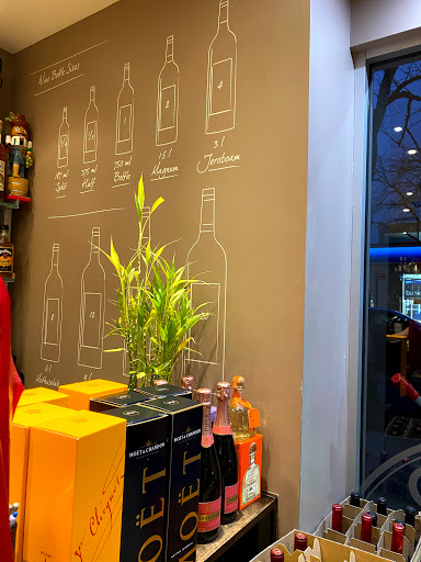 Wine Store «Mr Vino Wine & Spirits», reviews and photos, 10702a 71st Ave, Forest Hills, NY 11375, USA