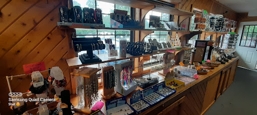 Tourist Attraction «Mystery Spot», reviews and photos, N916 Martin Lake Rd, St Ignace, MI 49781, USA