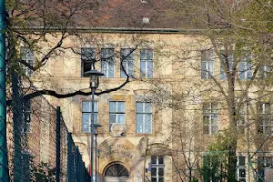 Budapest XIV. District Liszt Ferenc Primary School image
