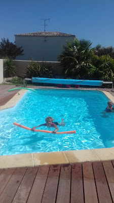Piscine Négoce à Clavette