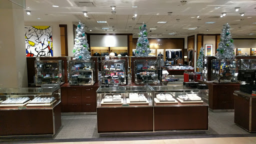 Clothing Store «Neiman Marcus», reviews and photos, 1200 Morris Turnpike, Short Hills, NJ 07078, USA