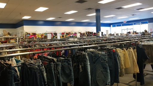 Thrift Store «Goodwill Thrift Store - Lenox Pointe», reviews and photos