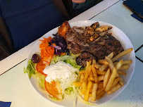 Kebab du Restaurant grec L'Île de Crète à Paris - n°14