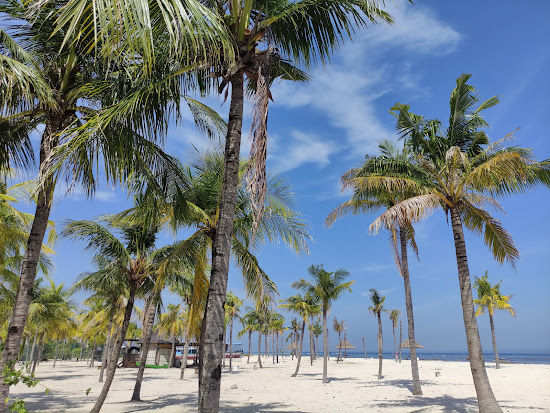 Mahagiri Beach