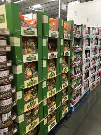 Warehouse store «Costco Wholesale», reviews and photos, 5901 Redwood Dr, Rohnert Park, CA 94928, USA