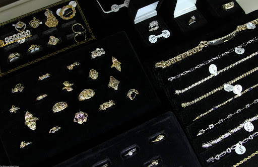 Pawn Shop «The Pawnshop», reviews and photos, 3820 Silverton Rd NE, Salem, OR 97305, USA