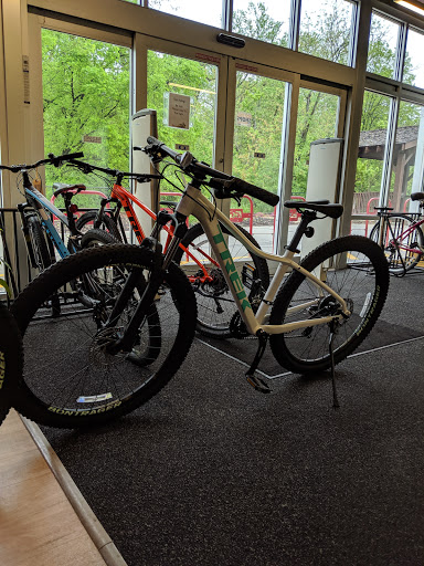 Bicycle Store «Bicycle Garage Indy & BGI Fitness», reviews and photos, 4340 E 82nd St, Indianapolis, IN 46250, USA