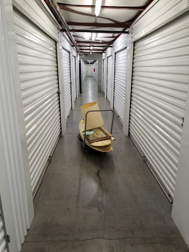 Self-Storage Facility «US Storage Centers», reviews and photos, 1415 Hawthorne Blvd, Redondo Beach, CA 90277, USA