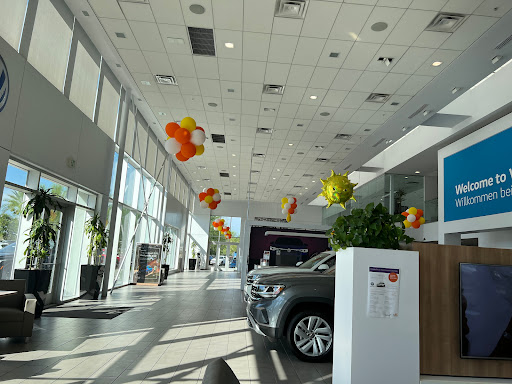 Volkswagen Dealer «San Tan Volkswagen», reviews and photos, 1489 E Motorplex Loop, Gilbert, AZ 85297, USA