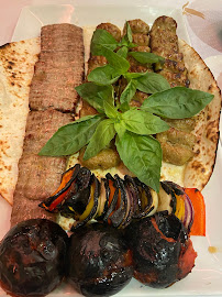 Kebab du Restaurant de spécialités perses Shabestan - Champs-Élysées à Paris - n°16