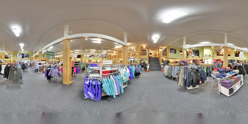 Sporting Goods Store «Any Mountain - Redwood City», reviews and photos, 928 Whipple Ave, Redwood City, CA 94063, USA
