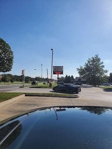 Grand Prix Auto Wash en Shelby Twp