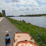 Photo n°1 de l'avis de B..e fait le 14/05/2022 à 14:31 sur le  Zio Manu di Napoli à Bremen