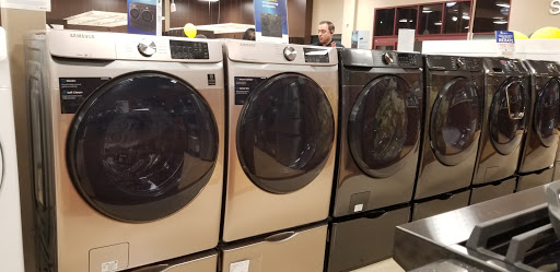 Kitchen Remodeler «Pacific Sales Kitchen, Bath & Electronics», reviews and photos, 12731 Towne Center Dr, Cerritos, CA 90703, USA