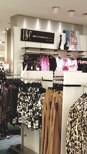 Shopping Mall «St. Charles Towne Center», reviews and photos, 11110 Mall Cir, Waldorf, MD 20603, USA