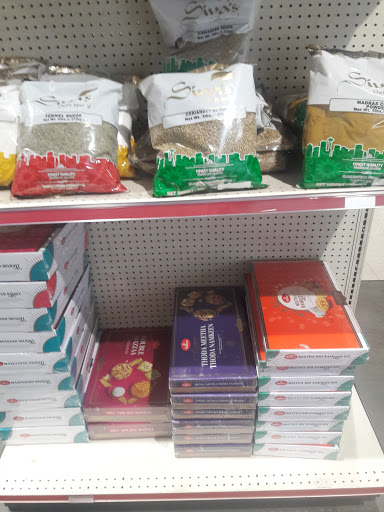 Indian Grocery Store «India Imports», reviews and photos, 2079 NW Aloclek Dr, Hillsboro, OR 97124, USA