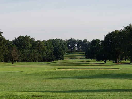 Golf Course «Cardinal Creek Golf Course», reviews and photos, 1192 Golf Course Rd, Scott AFB, IL 62225, USA