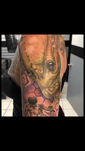 Tattoo Shop «Altered Art Tattoo & Piercing», reviews and photos, 1600 S Delsea Dr, Vineland, NJ 08360, USA