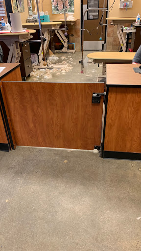 Pet Supply Store «PetSmart», reviews and photos, 533 S Broad St, Meriden, CT 06450, USA