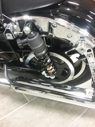 Motorcycle Dealer «Phantom Harley-Davidson», reviews and photos, 291 N Cypress Dr, Manteno, IL 60950, USA