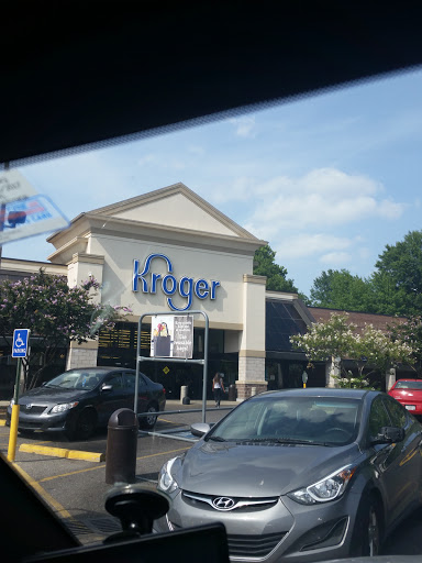 Grocery Store «Kroger», reviews and photos, 1366 Poplar Ave, Memphis, TN 38104, USA