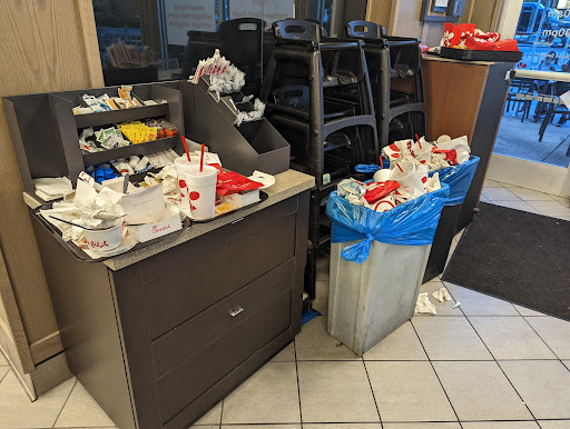 Fast Food Restaurant «Chick-fil-A», reviews and photos, 815 England St, Ashland, VA 23005, USA