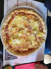 Plats et boissons du Pizzeria Quercia Pizza à Barbezieux-Saint-Hilaire - n°14