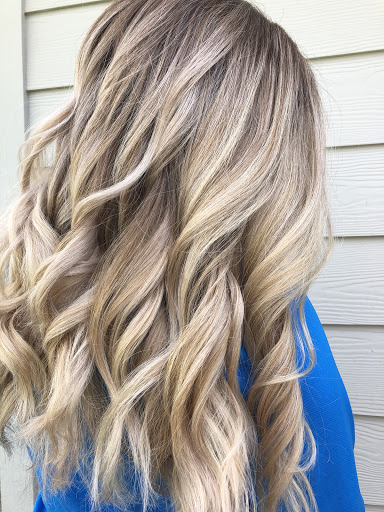 Nail Salon «Oak Street Salon», reviews and photos, 85 E Oak St, Lebanon, OR 97355, USA