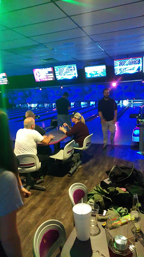 Bowling Alley «Dunedin Lanes», reviews and photos, 405 Patricia Ave, Dunedin, FL 34698, USA