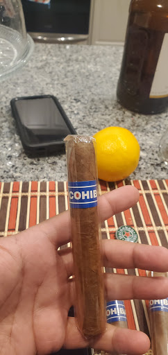 Tobacco Shop «LA Vapors Elite Smoke Shop», reviews and photos, 321 S Polk St #2e, Pineville, NC 28134, USA