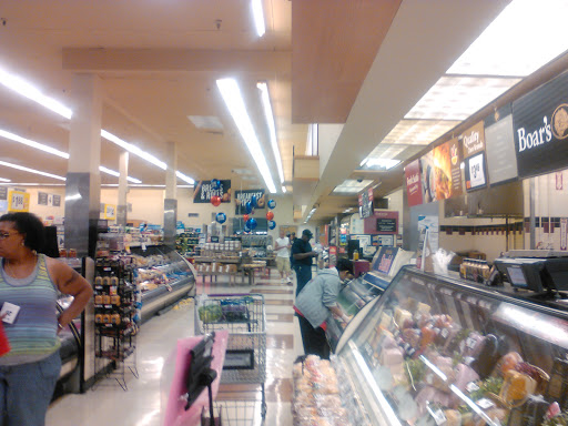 Grocery Store «Stop & Shop», reviews and photos, 31-06 Farrington St, Flushing, NY 11354, USA
