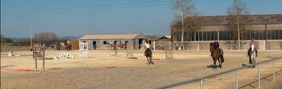 Ecole d'Equitation Virginie Venon à Manom