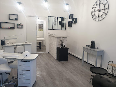 Dynasty of Beauty à Septèmes-les-Vallons