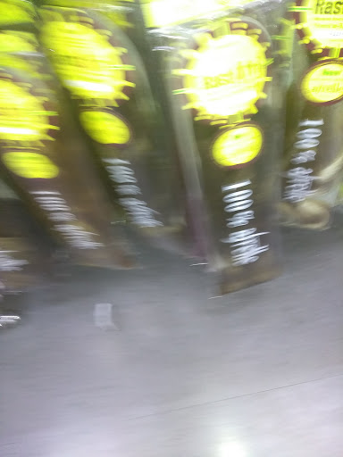 Beauty Supply Store «Wow Beauty Supply Store», reviews and photos, 18346 Vanowen St, Reseda, CA 91335, USA