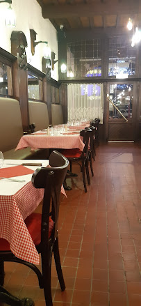 Atmosphère du Restaurant La Taverne Hazebrouck - n°6