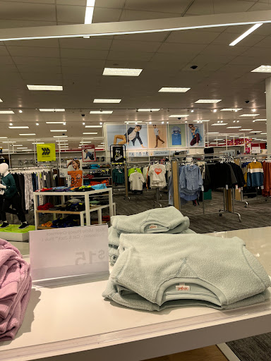 Department Store «Target», reviews and photos, 900 Spectrum Center Dr, Irvine, CA 92618, USA