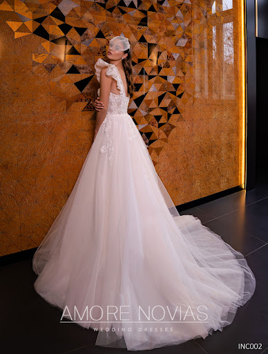 Bridal Shop «Lorraine Tyne Bridal», reviews and photos, 161 Main St, Beacon, NY 12508, USA