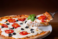 Plats et boissons du Pizzeria NABRA PIZZA à Stains - n°1